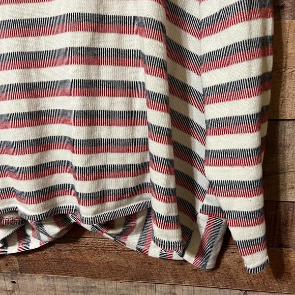 ModCloth Bit of Twist Long Sleeve Top White/Red Stripe Size 3X - Picture 9 of 12